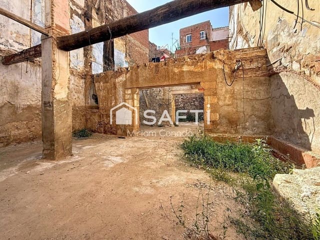 Tontti myytävänä paikassa La Selva del Camp - 79 000 € (Ref: 9880781)
