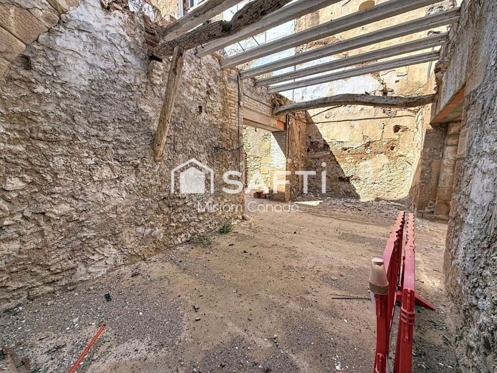 Tontti myytävänä paikassa La Selva del Camp - 79 000 € (Ref: 9880781)