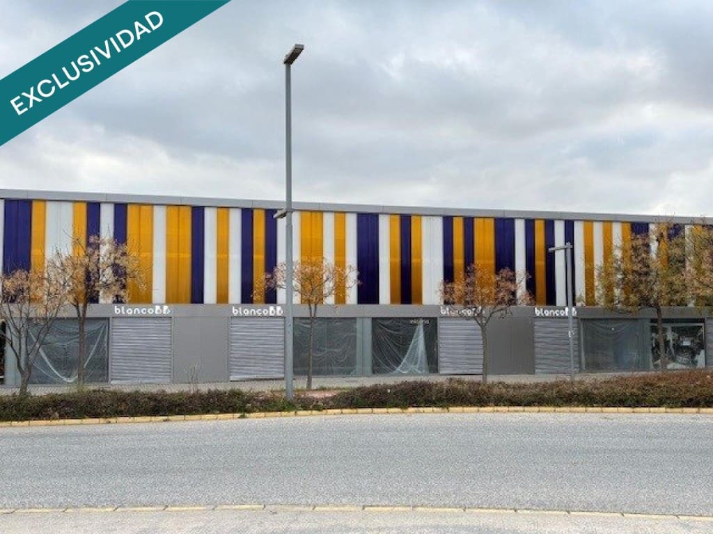 Kommersiell til salgs i Almansa - € 104 000 (Ref: 9880782)