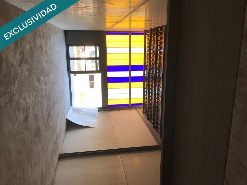 Kommersiell til salgs i Almansa - € 104 000 (Ref: 9880783)