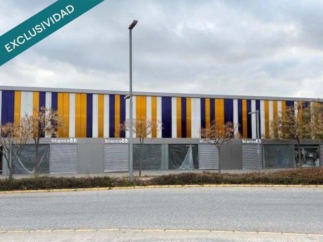 Kommersiell til salgs i Almansa - € 104 000 (Ref: 9880783)