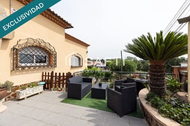 4 chambre Villa/Maison à vendre à Fogars de la Selva - 411 500 € (Ref: 9884351)