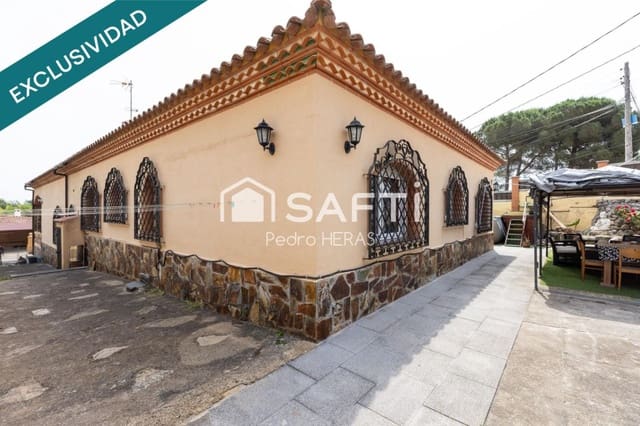 4 chambre Villa/Maison à vendre à Fogars de la Selva - 411 500 € (Ref: 9884351)