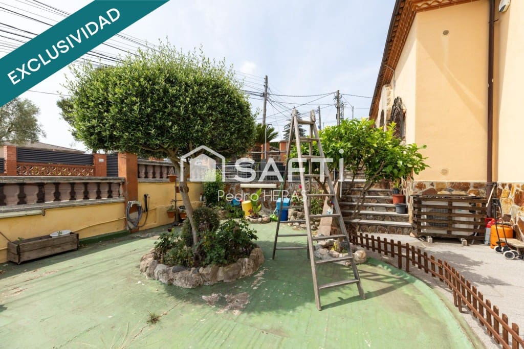 4 chambre Villa/Maison à vendre à Fogars de la Selva - 411 500 € (Ref: 9884351)