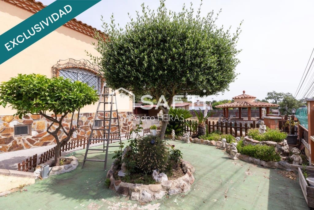 4 chambre Villa/Maison à vendre à Fogars de la Selva - 411 500 € (Ref: 9884351)
