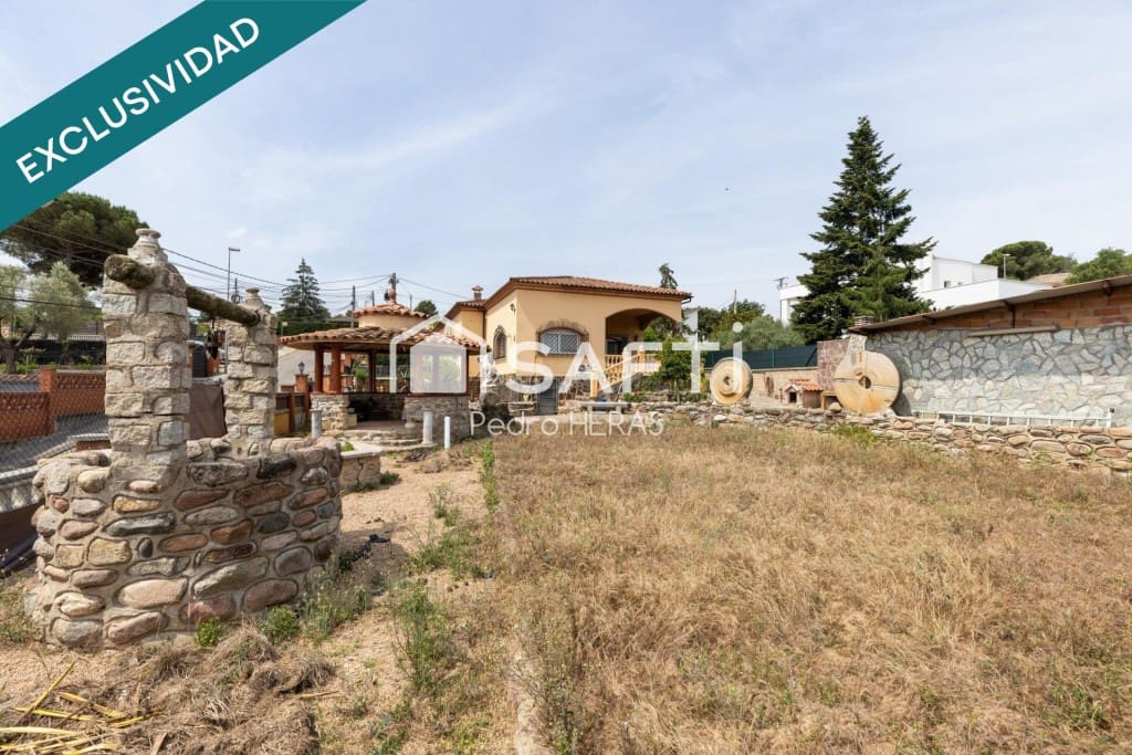 4 chambre Villa/Maison à vendre à Fogars de la Selva - 411 500 € (Ref: 9884351)