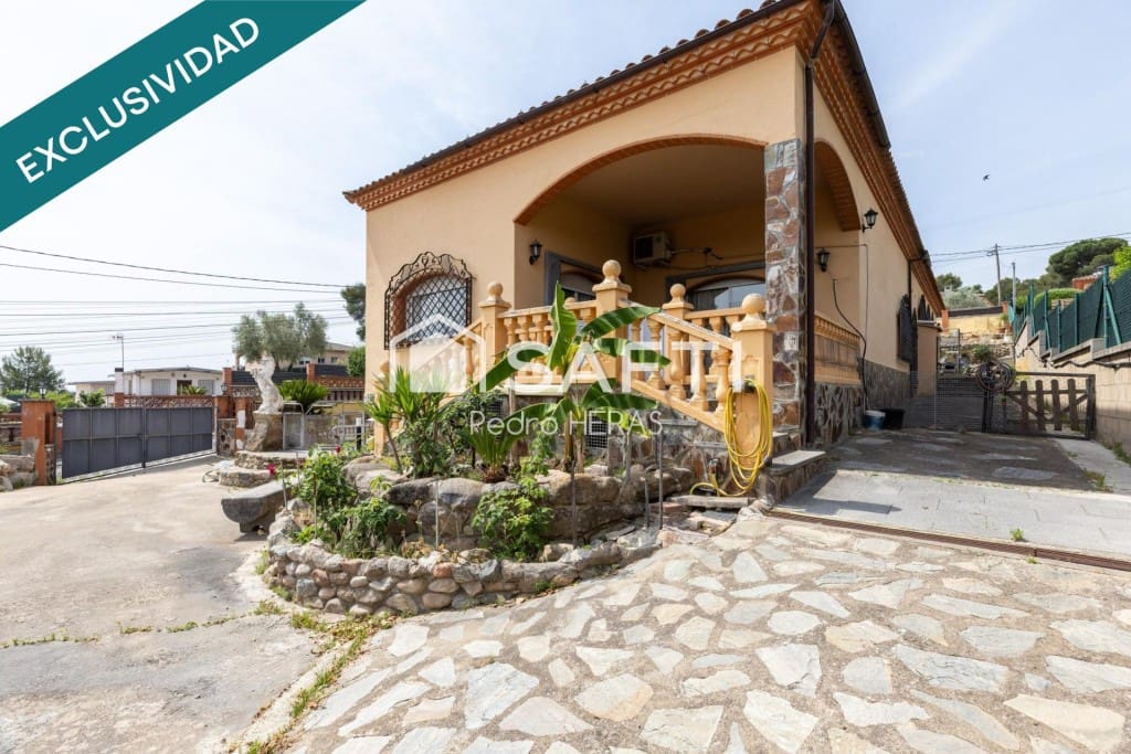 4 chambre Villa/Maison à vendre à Fogars de la Selva - 411 500 € (Ref: 9884351)