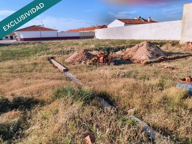 1 sypialnia Willa na sprzedaż w Arenales de San Gregorio z basenem garażem - 33 000 € (Ref: 9884352)