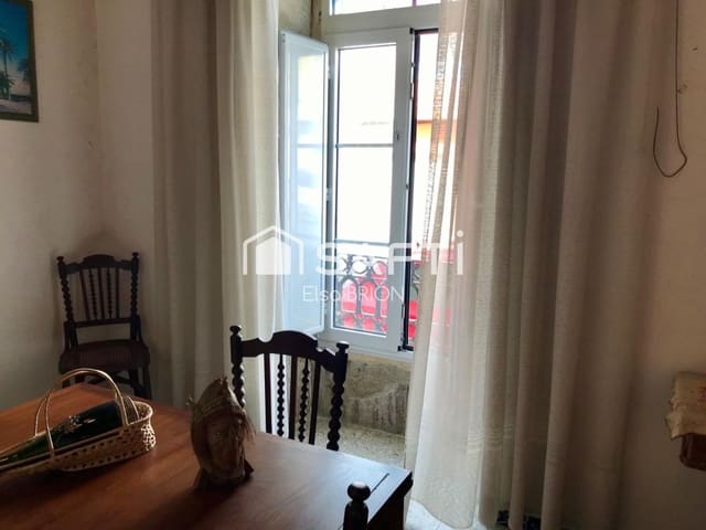 5 sypialnia Willa na sprzedaż w Outes z garażem - 199 000 € (Ref: 9884353)