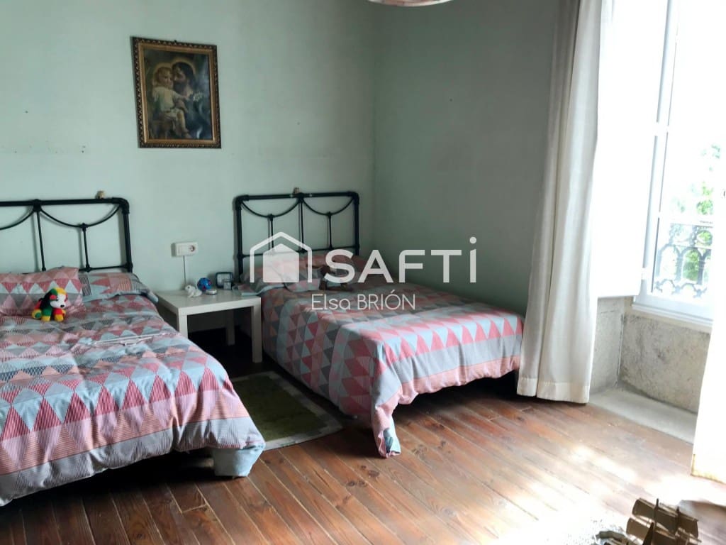 5 sypialnia Willa na sprzedaż w Outes z garażem - 199 000 € (Ref: 9884353)