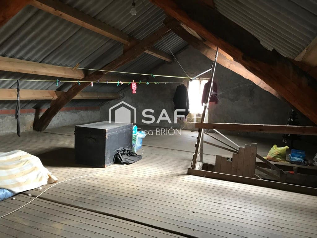5 sypialnia Willa na sprzedaż w Outes z garażem - 199 000 € (Ref: 9884353)