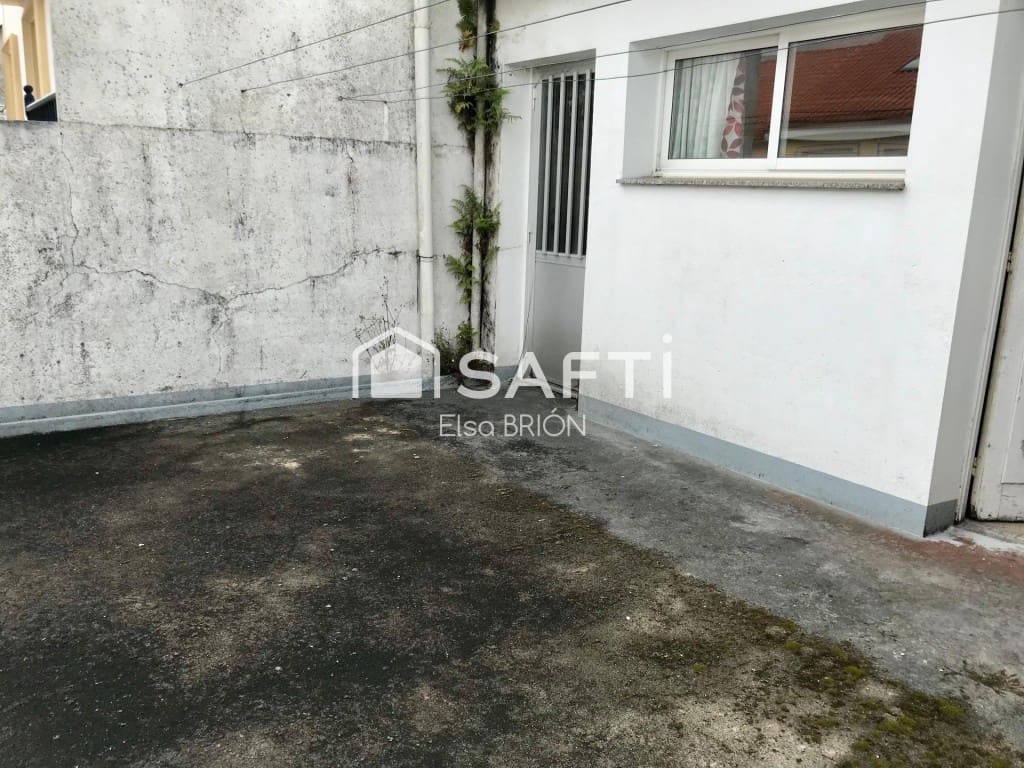 5 sypialnia Willa na sprzedaż w Outes z garażem - 199 000 € (Ref: 9884353)