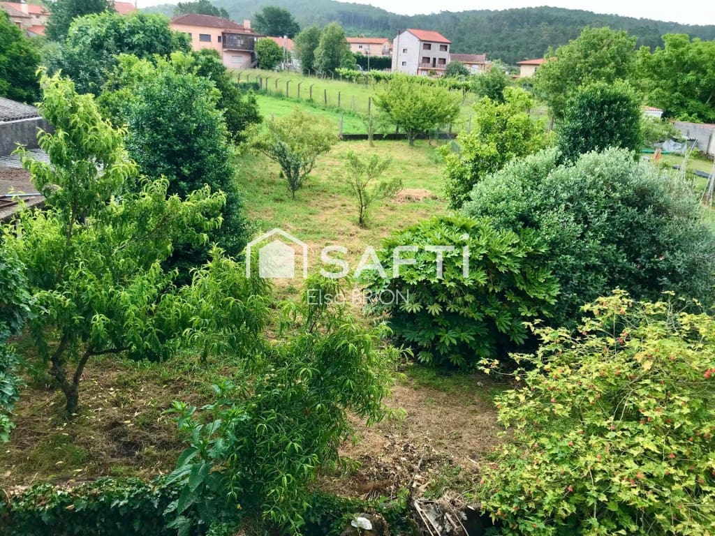 5 sypialnia Willa na sprzedaż w Outes z garażem - 199 000 € (Ref: 9884353)