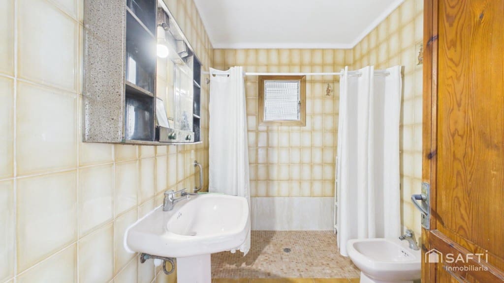 5 sypialnia Willa na sprzedaż w Capdepera - 525 000 € (Ref: 9884354)