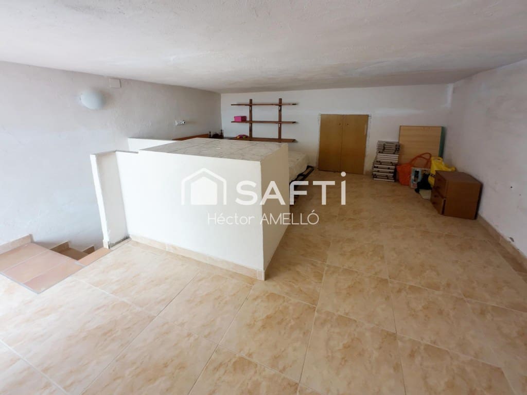 3 bedroom Terraced Villa for sale in Empuriabrava with garage - € 189,000 (Ref: 9884355)
