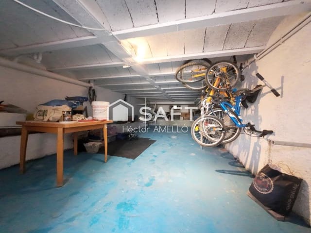 3 chambre Villa/Maison Mitoyenne à vendre à Empuriabrava, Castelló d'Empúries avec garage - 189 000 € (Ref: 9884355)