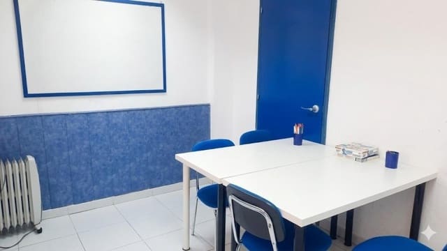 Kommersiell til salgs i Sant Joan Despí - € 75 000 (Ref: 9884356)