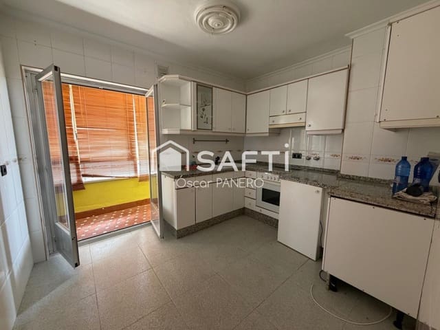 3 quarto Apartamento para venda em Leão cidade - 130 000 € (Ref: 9884358)