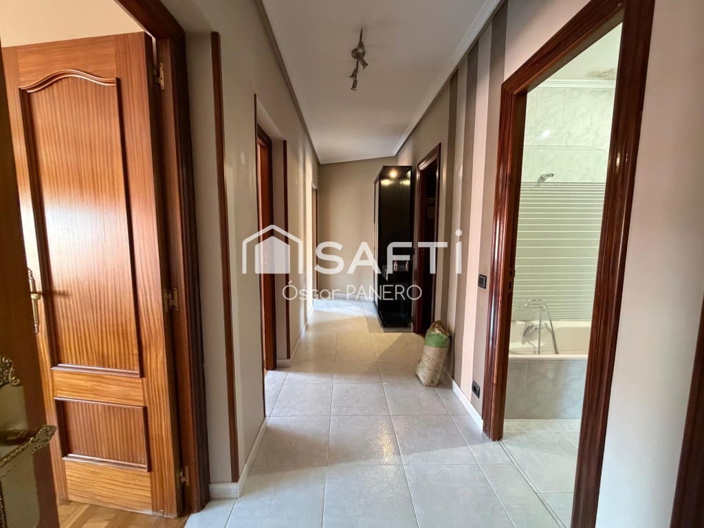 3 bedroom Apartment for sale in Leon city - € 130,000 (Ref: 9884358)