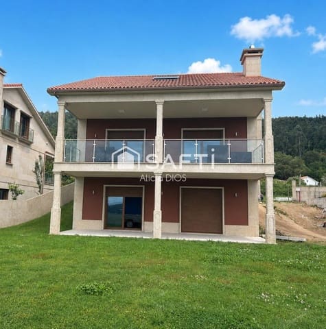 4 soverom Villa til salgs i Meis med garasje - € 569 250 (Ref: 9884359)