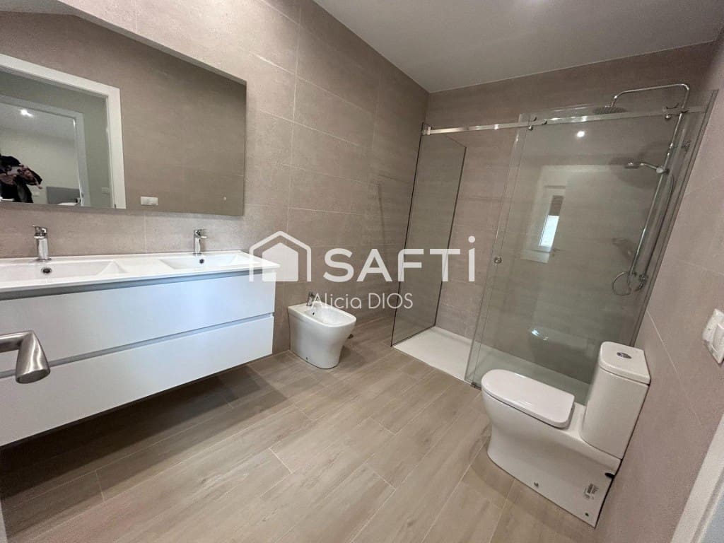 4 quarto Moradia para venda em Meis com garagem - 569 250 € (Ref: 9884359)