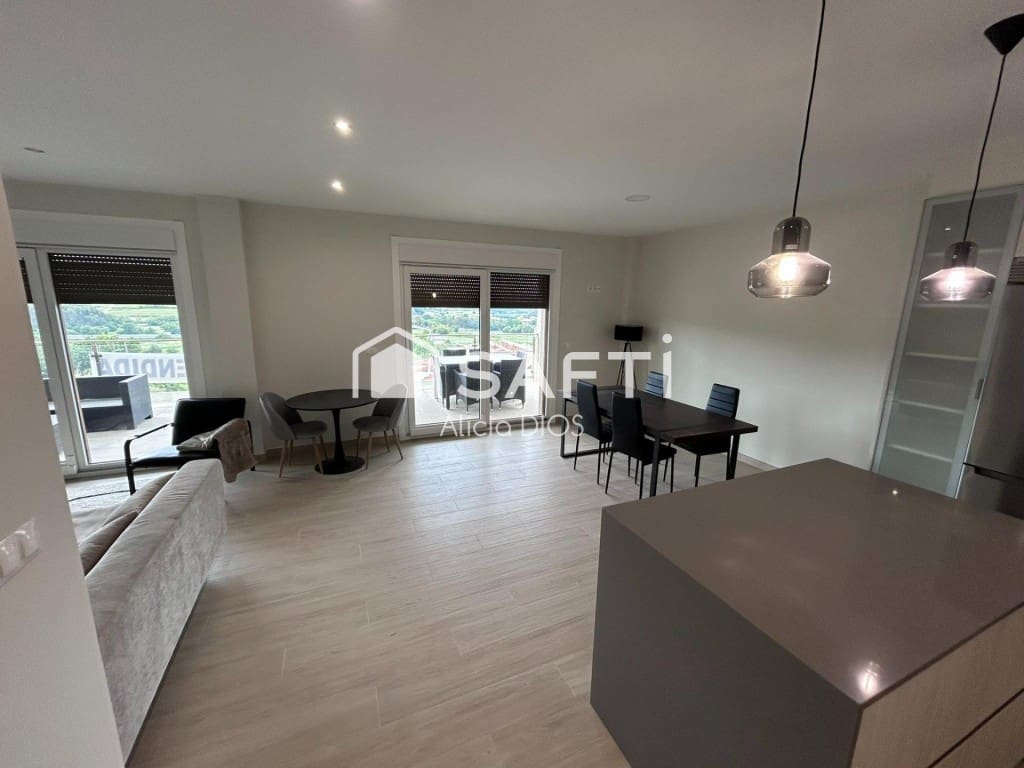 4 quarto Moradia para venda em Meis com garagem - 569 250 € (Ref: 9884359)