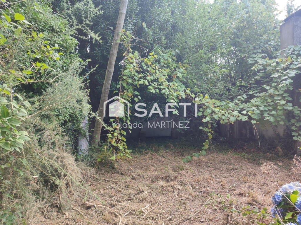 Ubebygd land til salgs i Teo - € 49 500 (Ref: 9890044)