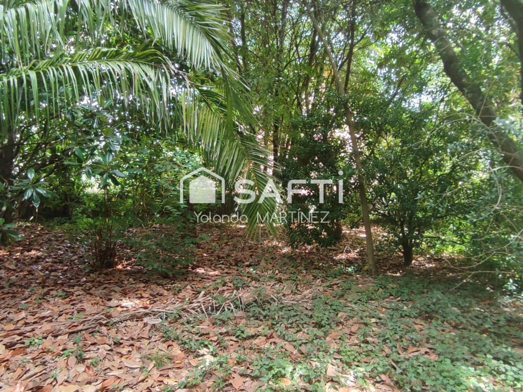 Ubebygd land til salgs i Teo - € 49 500 (Ref: 9890044)