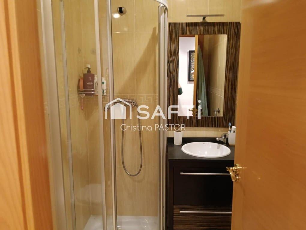 3 bedroom Apartment for sale in Valencia de Don Juan - € 120,000 (Ref: 9890045)