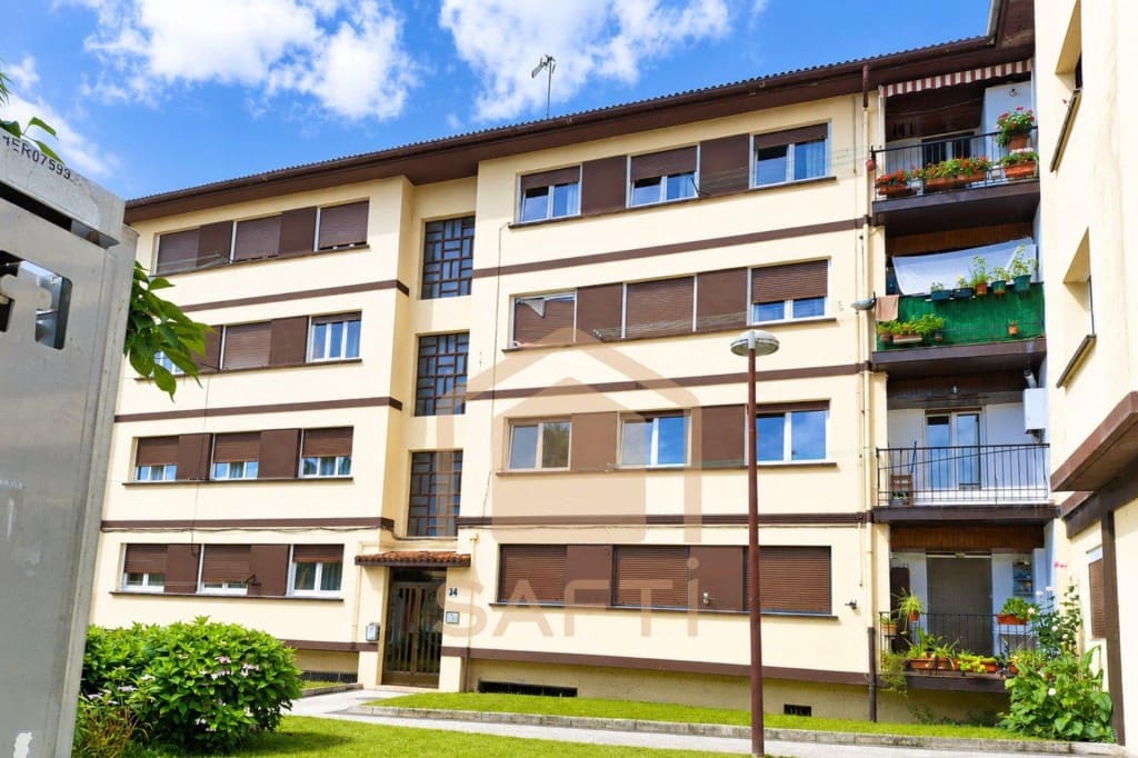 2 bedroom Apartment for sale in Hernani - € 265,000 (Ref: 9890048)