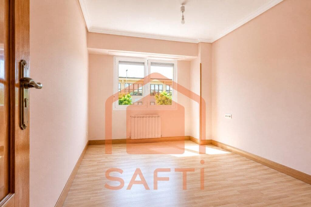 2 bedroom Apartment for sale in Hernani - € 265,000 (Ref: 9890048)