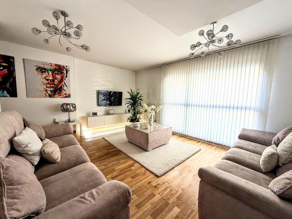 3 chambre Villa/Maison Mitoyenne à vendre à Astorga avec garage - 275 000 € (Ref: 9890050)