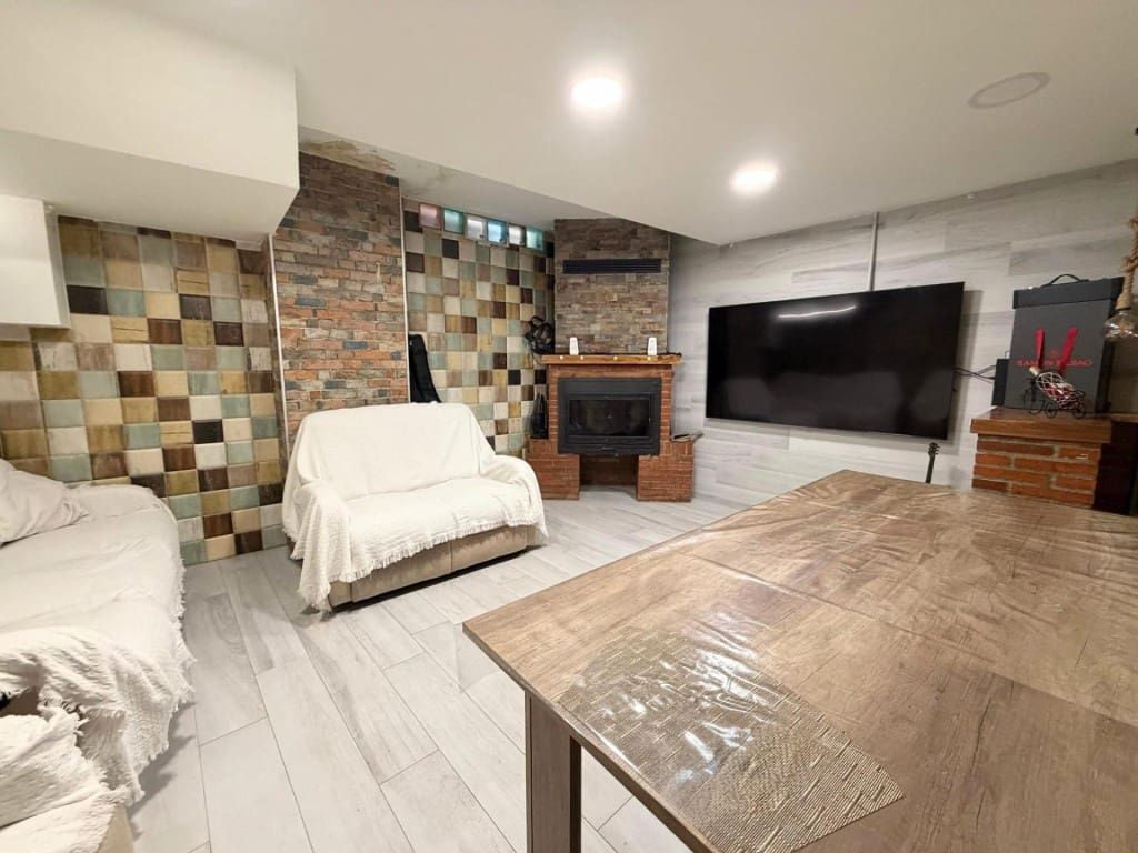 3 chambre Villa/Maison Mitoyenne à vendre à Astorga avec garage - 275 000 € (Ref: 9890050)
