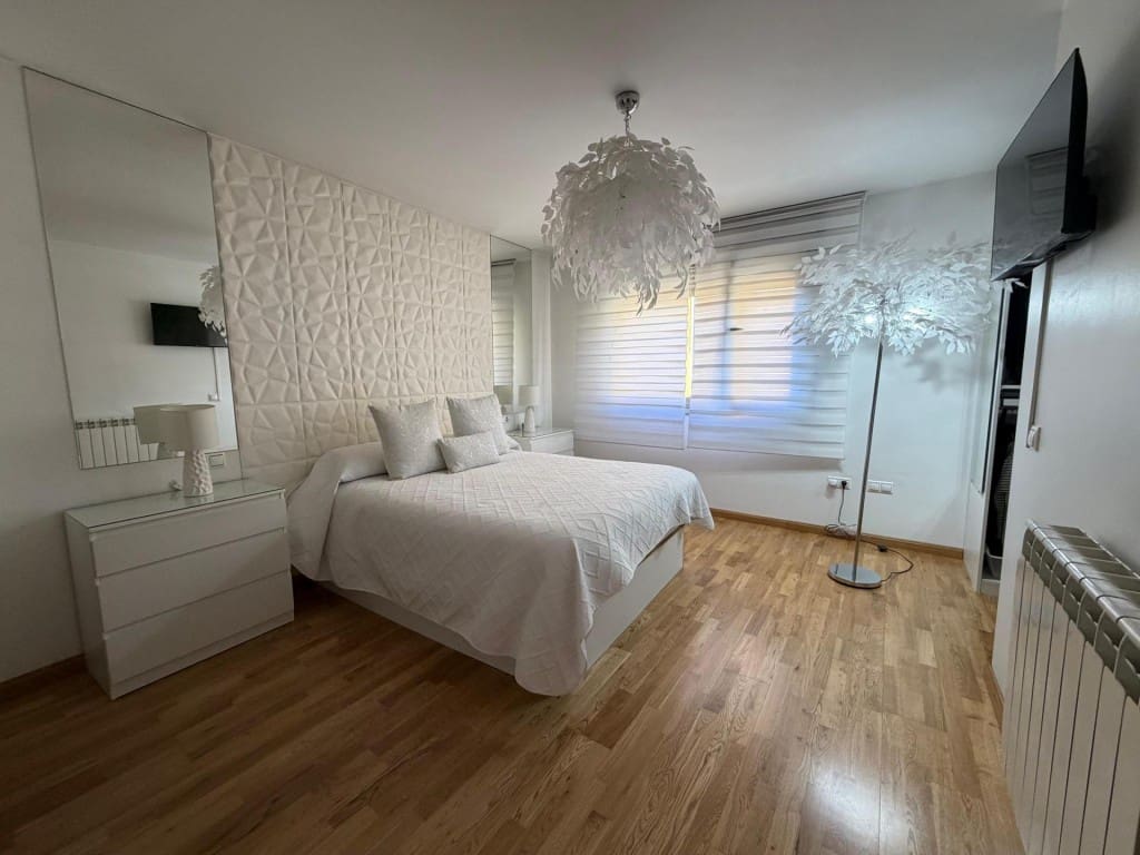 3 chambre Villa/Maison Mitoyenne à vendre à Astorga avec garage - 275 000 € (Ref: 9890050)