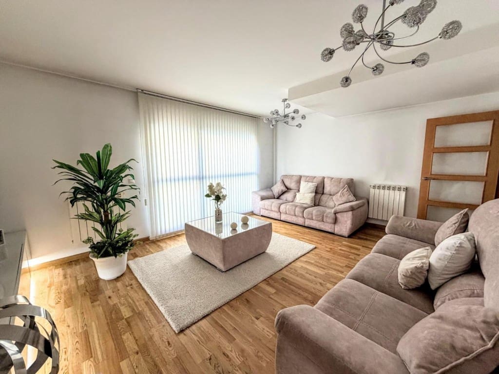 3 chambre Villa/Maison Mitoyenne à vendre à Astorga avec garage - 275 000 € (Ref: 9890050)