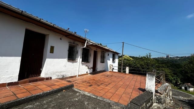 Terrain à Bâtir à vendre à Oviedo - 235 000 € (Ref: 9891956)