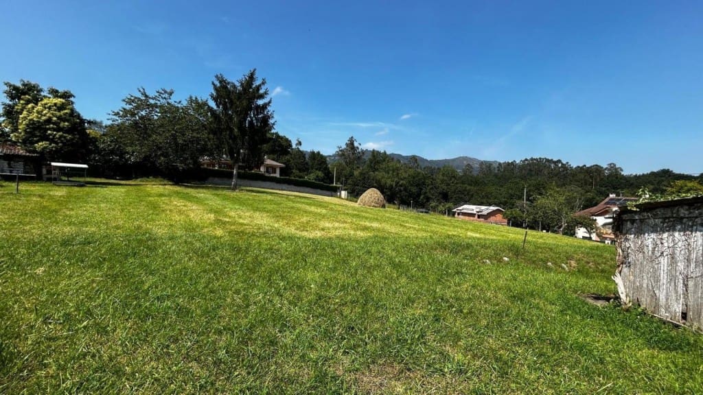Terrain à Bâtir à vendre à Oviedo - 235 000 € (Ref: 9891956)
