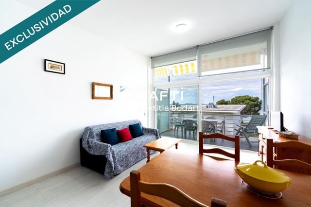 2 bedroom Penthouse for sale in Roses with pool garage - € 439,000 (Ref: 9891957)