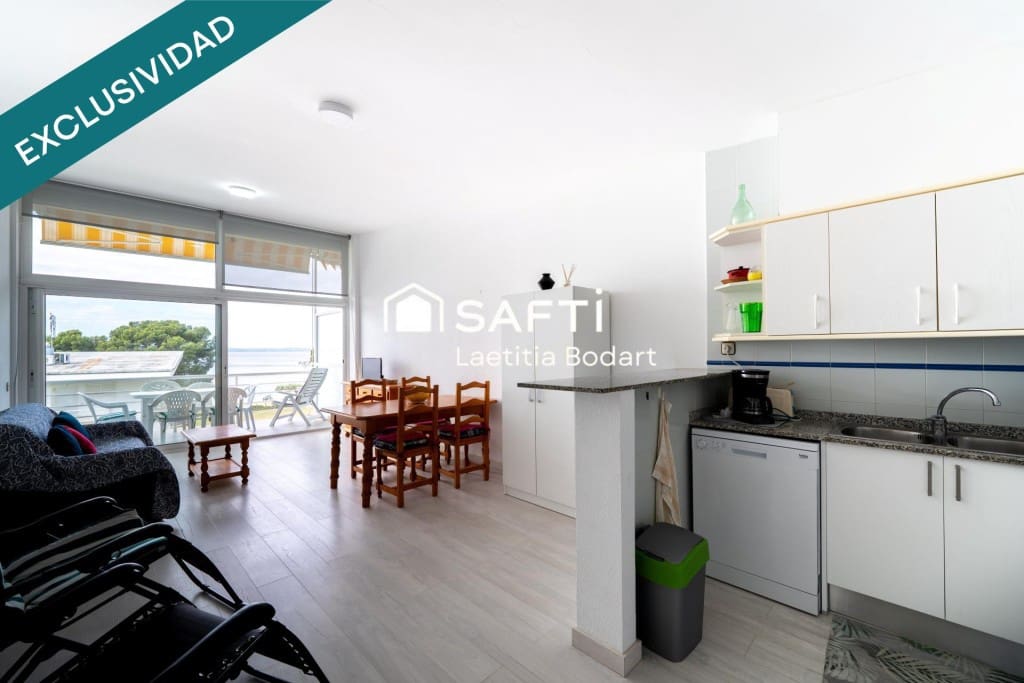 2 bedroom Penthouse for sale in Roses with pool garage - € 439,000 (Ref: 9891957)