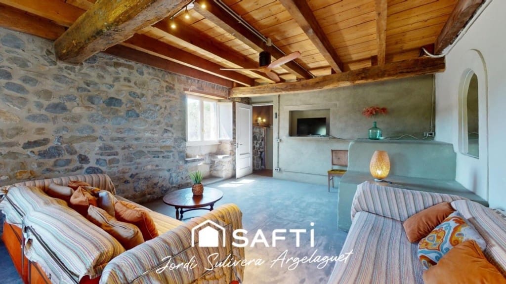 Finca/Casa Rural de 11 habitaciones en Argelaguer en venta - 765.000 € (Ref: 9891958)