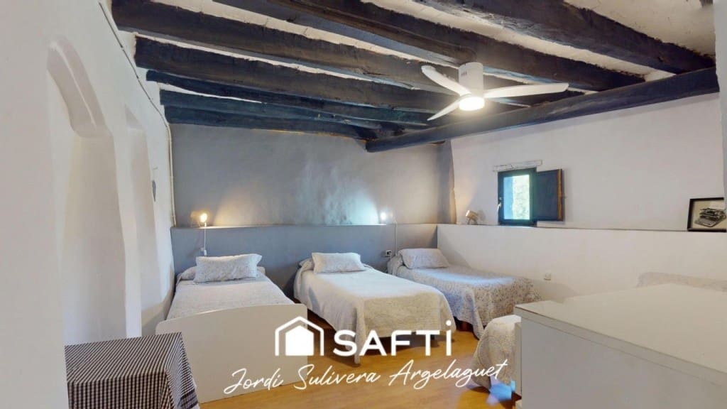 Finca/Casa Rural de 11 habitaciones en Argelaguer en venta - 765.000 € (Ref: 9891958)