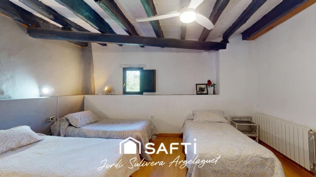 Finca/Casa Rural de 11 habitaciones en Argelaguer en venta - 765.000 € (Ref: 9891958)