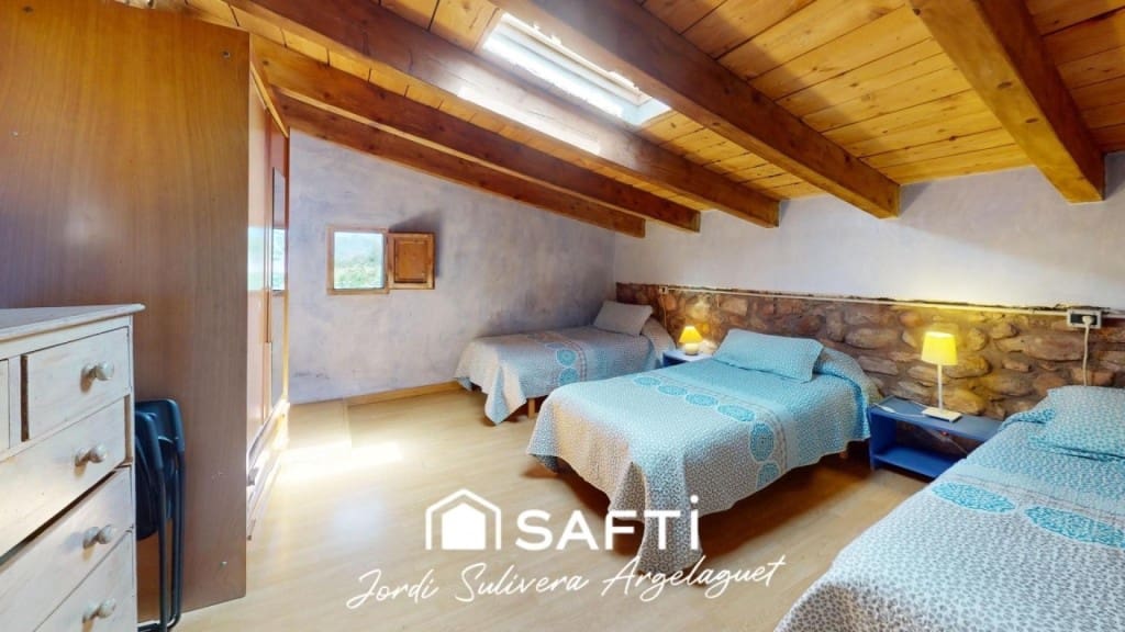 Finca/Casa Rural de 11 habitaciones en Argelaguer en venta - 765.000 € (Ref: 9891958)