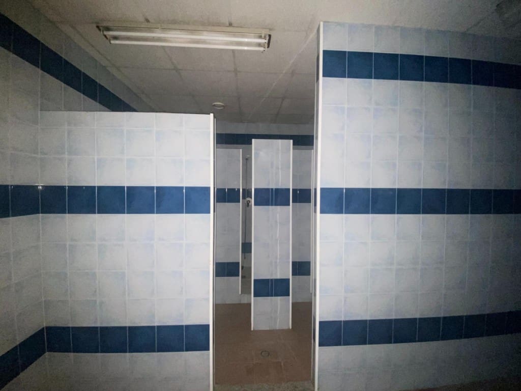 Commercial for sale in Torrent with garage - € 185,000 (Ref: 9891960)
