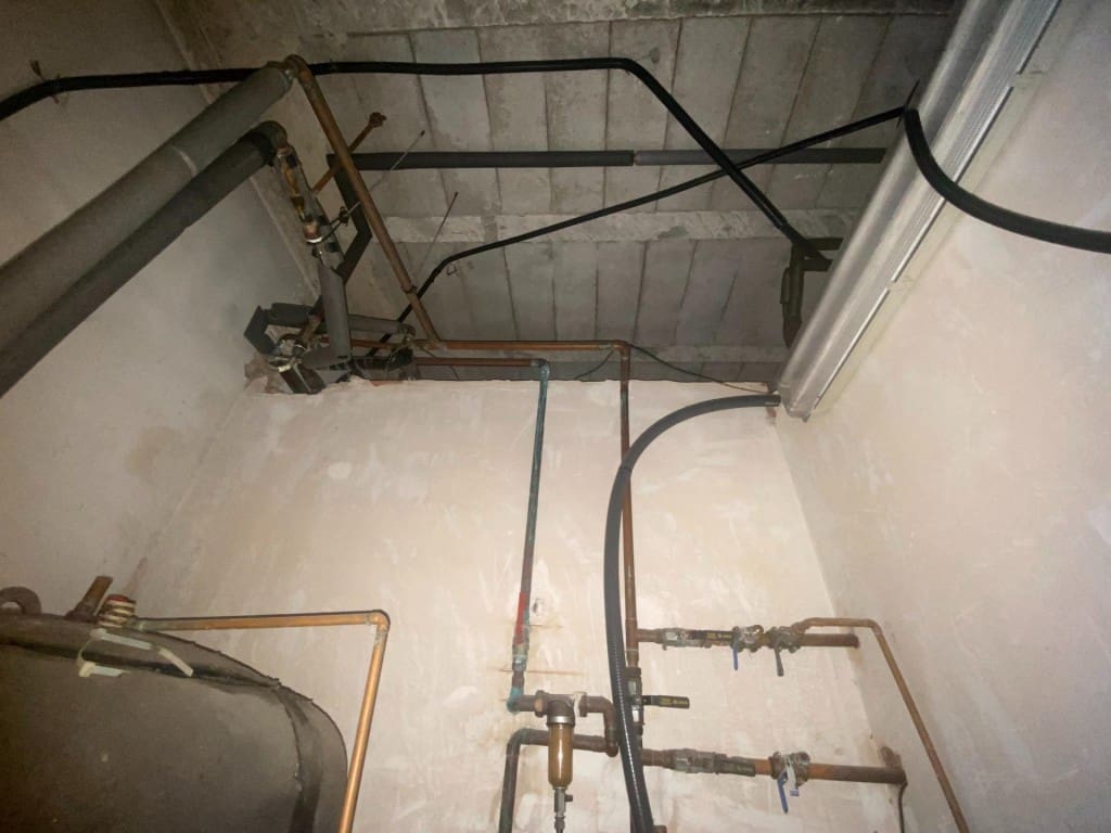 Commercial for sale in Torrent with garage - € 185,000 (Ref: 9891960)