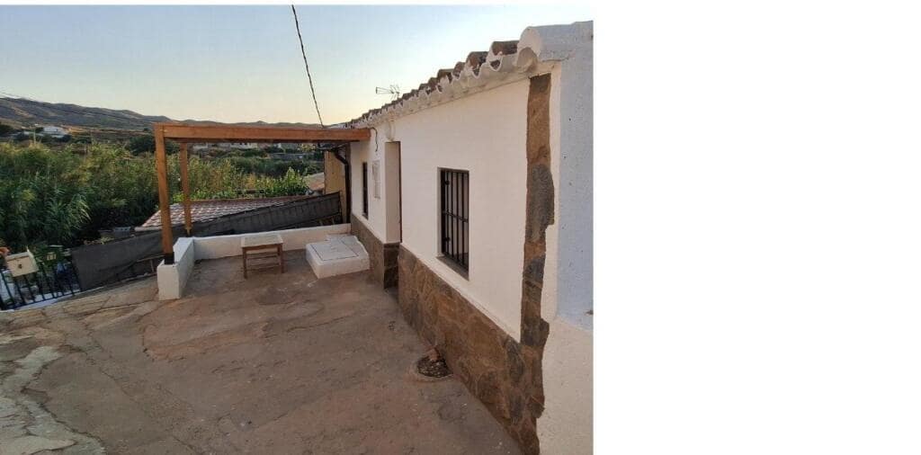 2 sovrum Finca/Hus på landet till salu i Aljariz med pool - 115 000 € (Ref: 9891961)