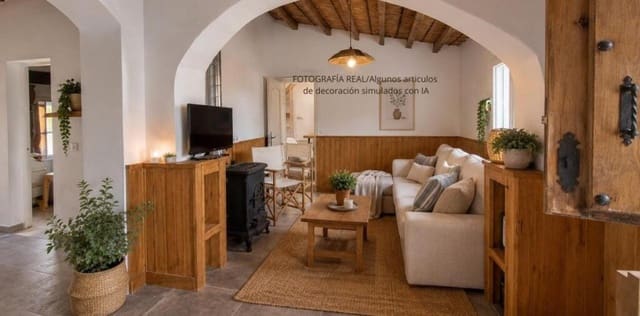 2 bedroom Finca/Country House for sale in Aljariz, Antas with pool - € 115,000 (Ref: 9891961)
