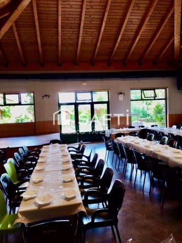 Kontor till salu i Alija del Infantado - 280 000 € (Ref: 9891963)