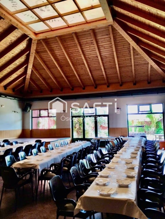 Kantoor te koop in Alija del Infantado - € 280.000 (Ref: 9891963)