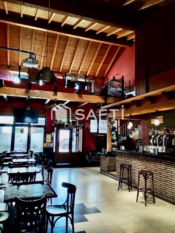 Kantoor te koop in Alija del Infantado - € 280.000 (Ref: 9891963)
